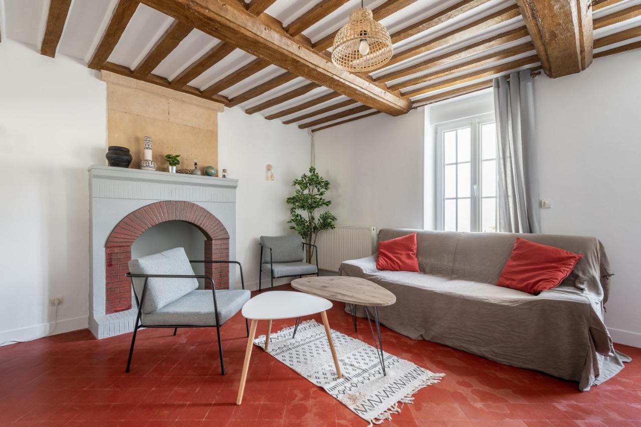 L'Escalier Rouge - Maison Renovee Avec Cour Luc-sur-Mer Ngoại thất bức ảnh