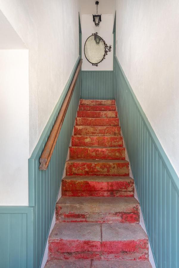L'Escalier Rouge - Maison Renovee Avec Cour Luc-sur-Mer Ngoại thất bức ảnh
